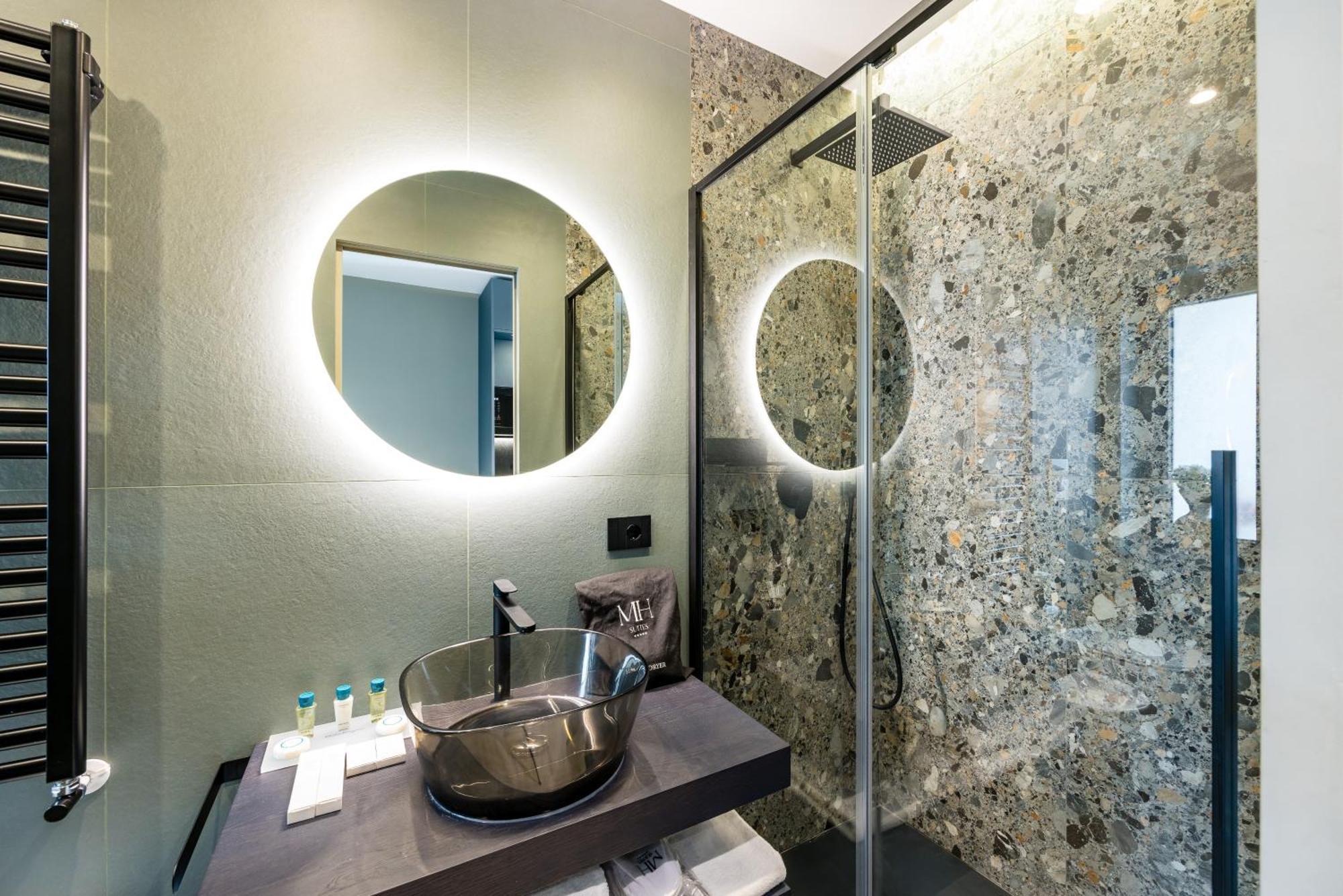 Mh Suites Plebiscito Napoli Ngoại thất bức ảnh