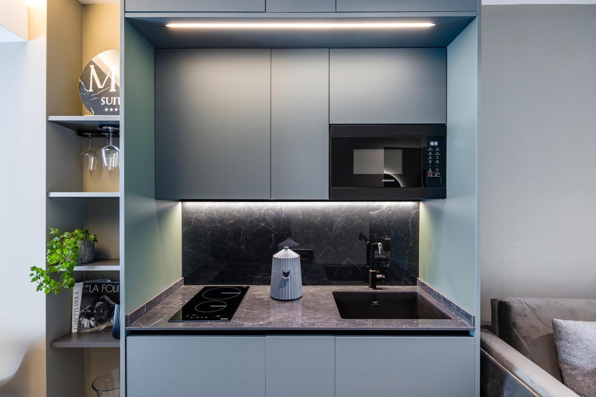 Mh Suites Plebiscito Napoli Ngoại thất bức ảnh