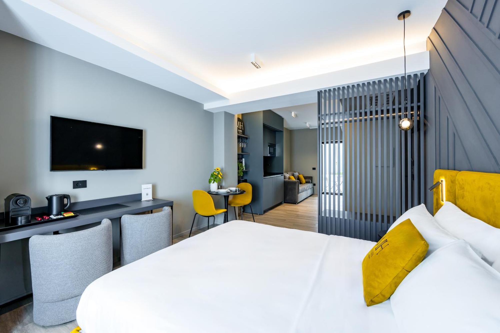 Mh Suites Plebiscito Napoli Ngoại thất bức ảnh