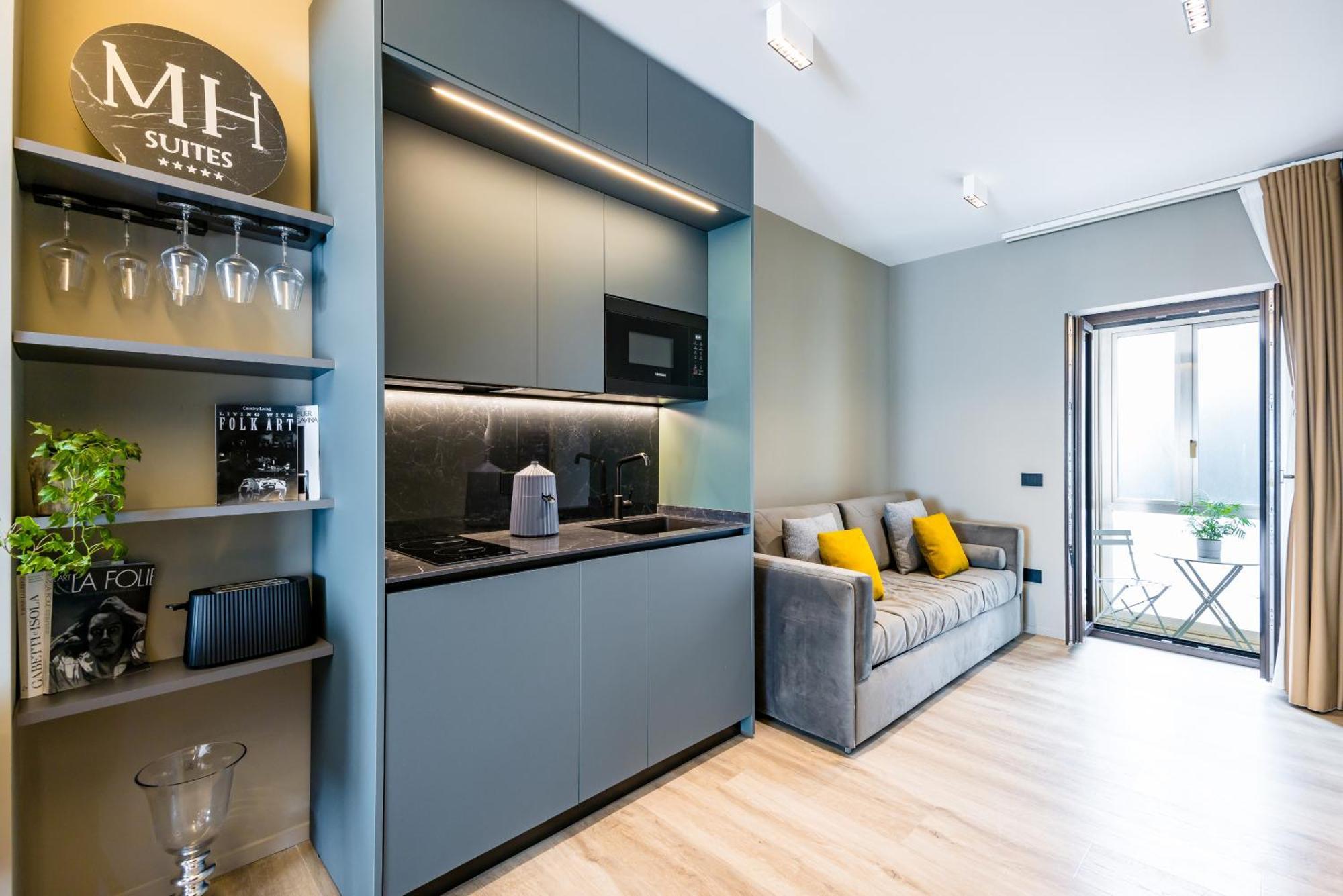 Mh Suites Plebiscito Napoli Ngoại thất bức ảnh