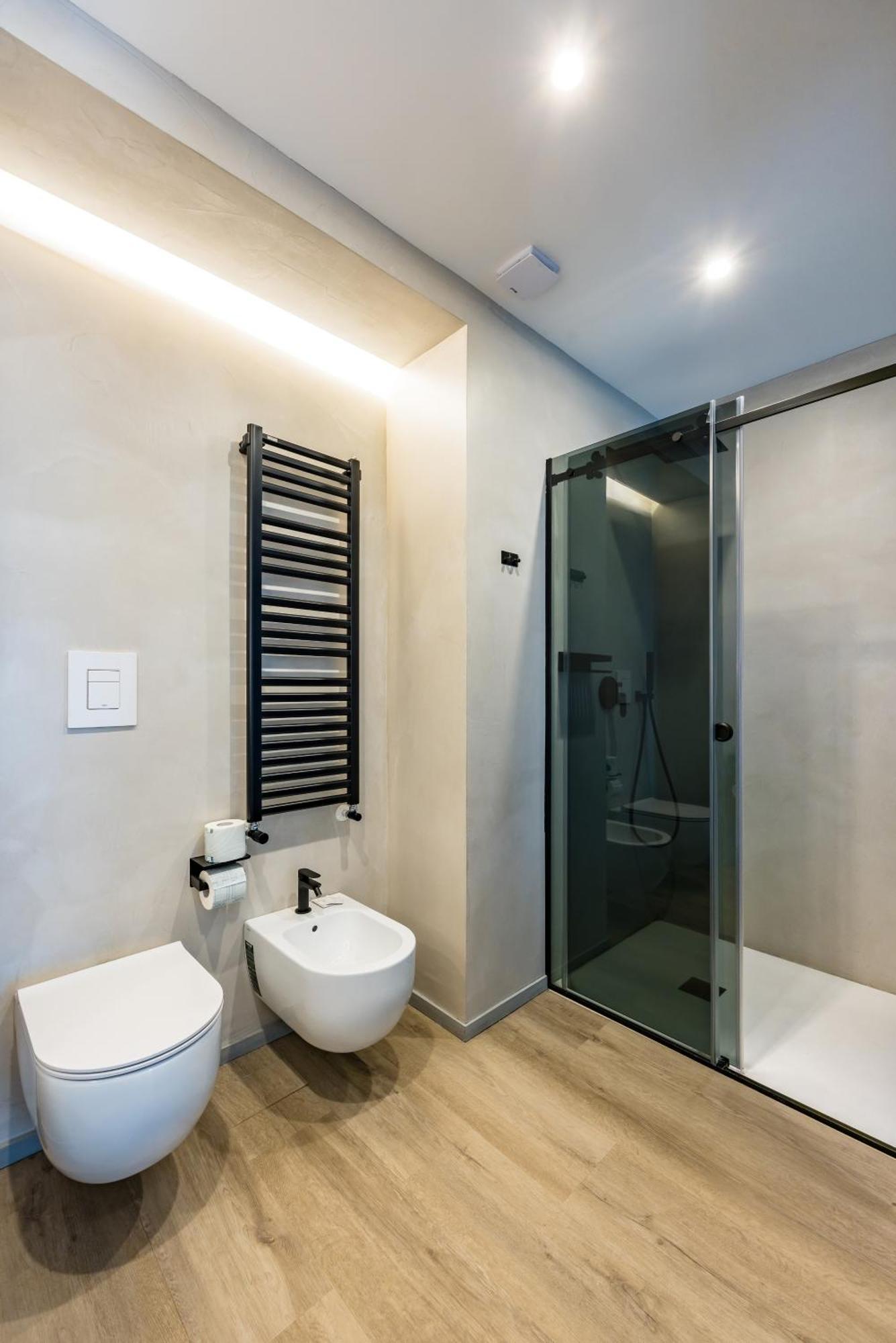 Mh Suites Plebiscito Napoli Ngoại thất bức ảnh