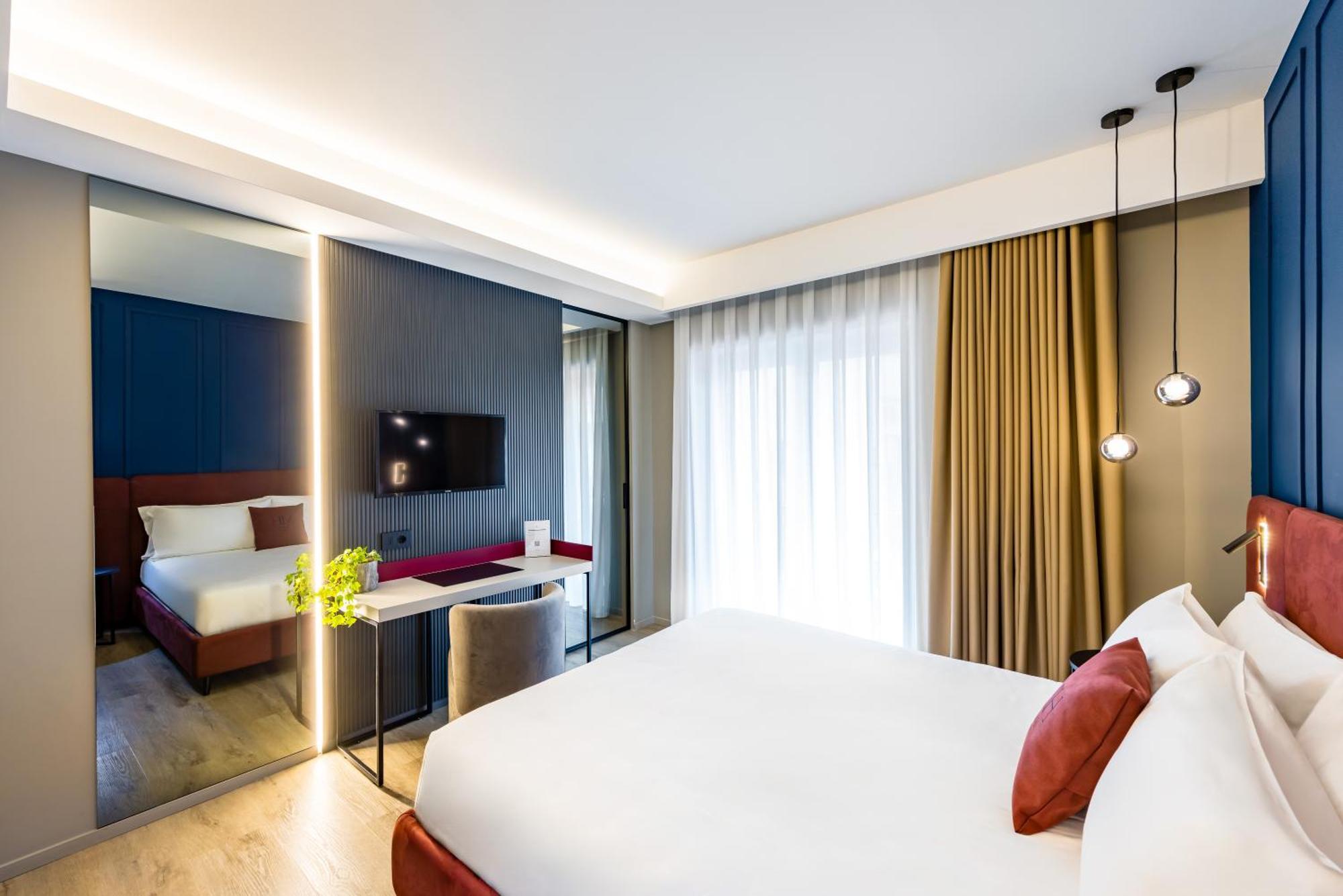 Mh Suites Plebiscito Napoli Ngoại thất bức ảnh