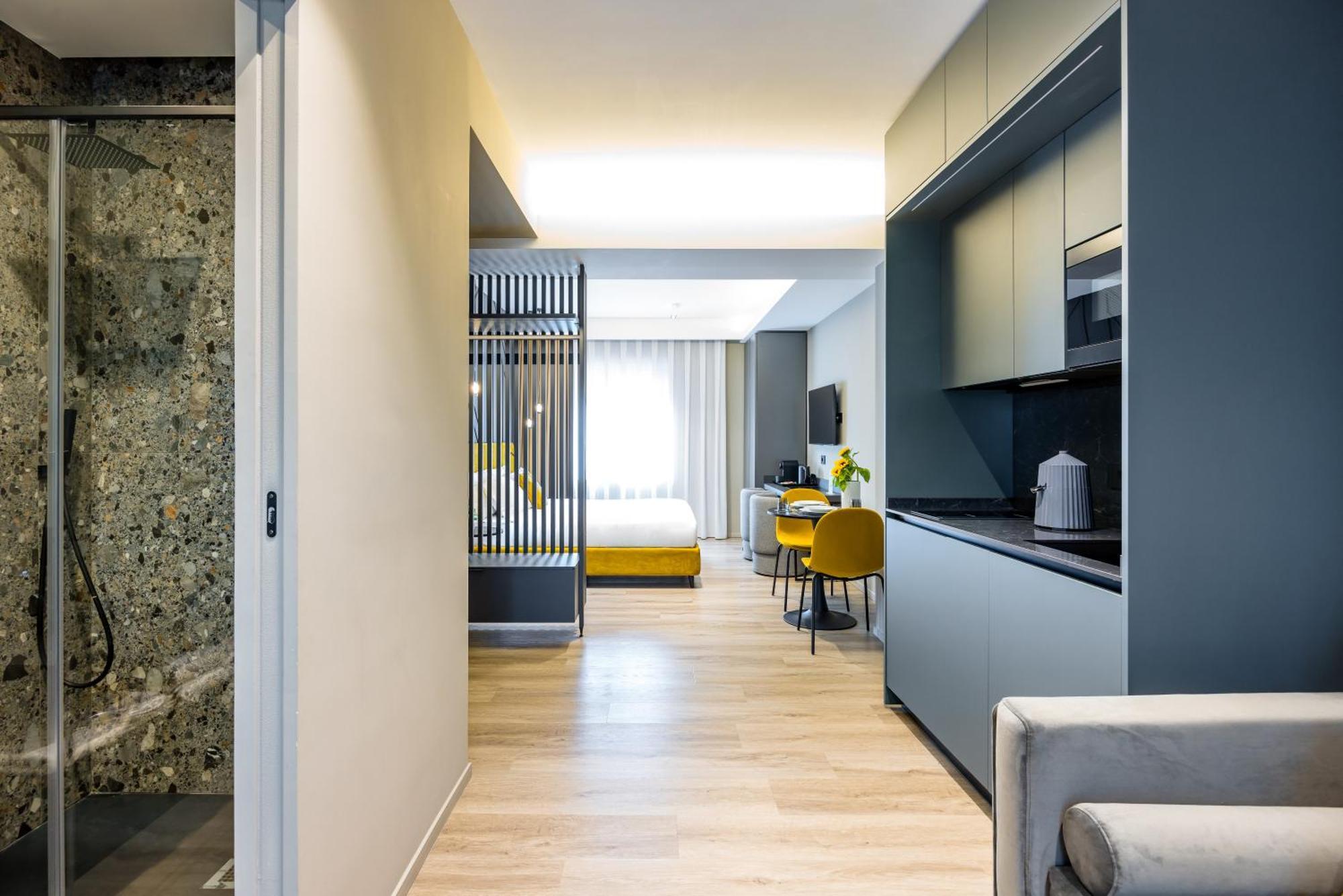 Mh Suites Plebiscito Napoli Ngoại thất bức ảnh